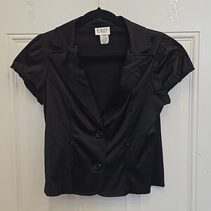 Y2k, 2000s, movies, girl, vest, top, goth, black, Paris, 13 going on 30, vintage